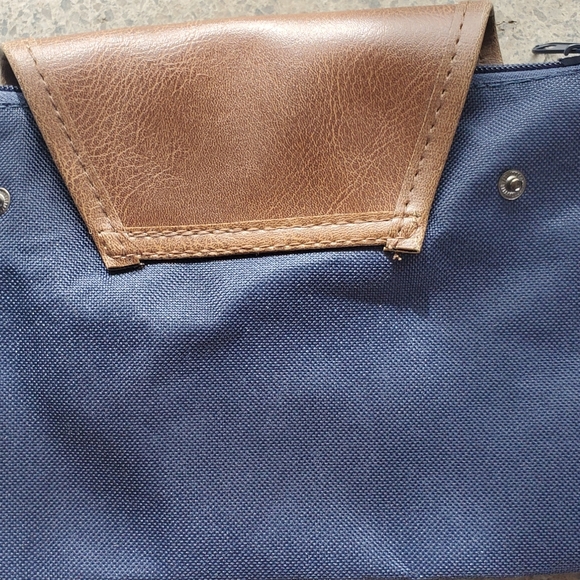 NWOT CELEBRITY X CRUISES TRAVEL BAG - Picture 2 of 3